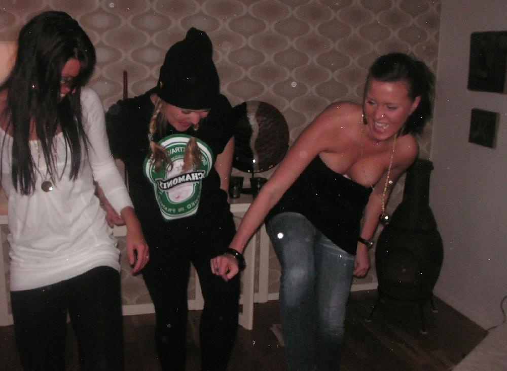 9P Four girls at home posing their lovely boobs