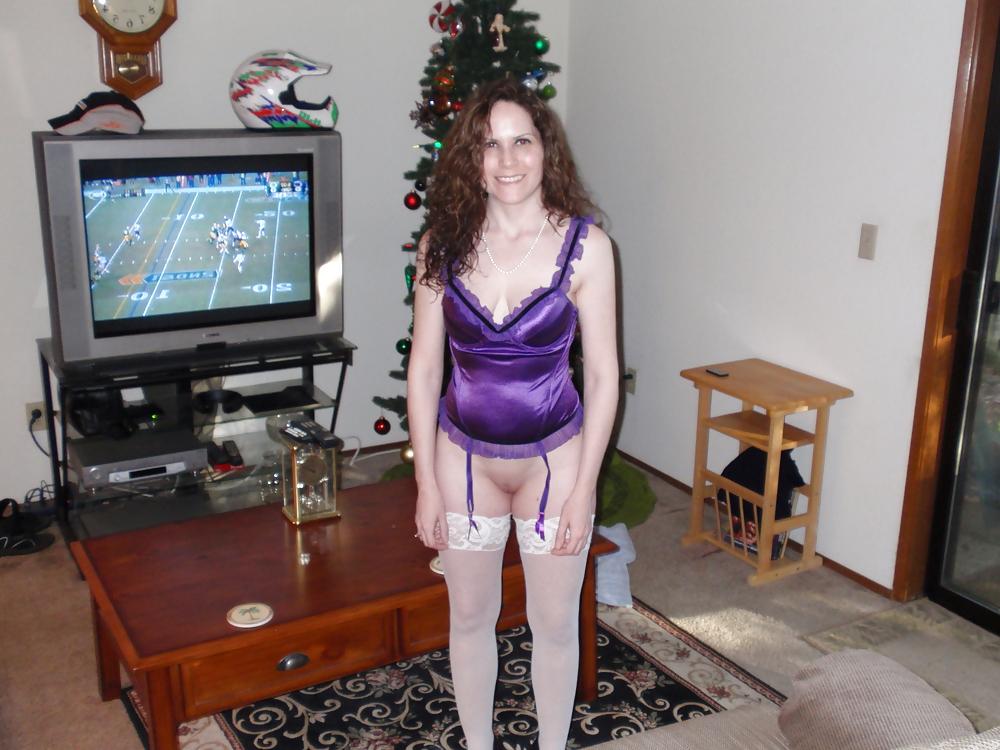 25P OohlalaXXX Holiday Tree Orgasms Part 2