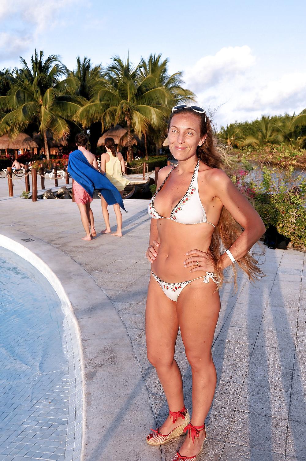21P Spanish MILF On Holiday (non nude)