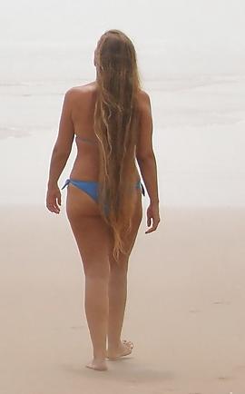 21P Spanish MILF On Holiday (non nude)