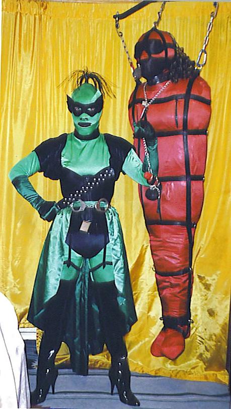 25P Satin Bondage & Discipline