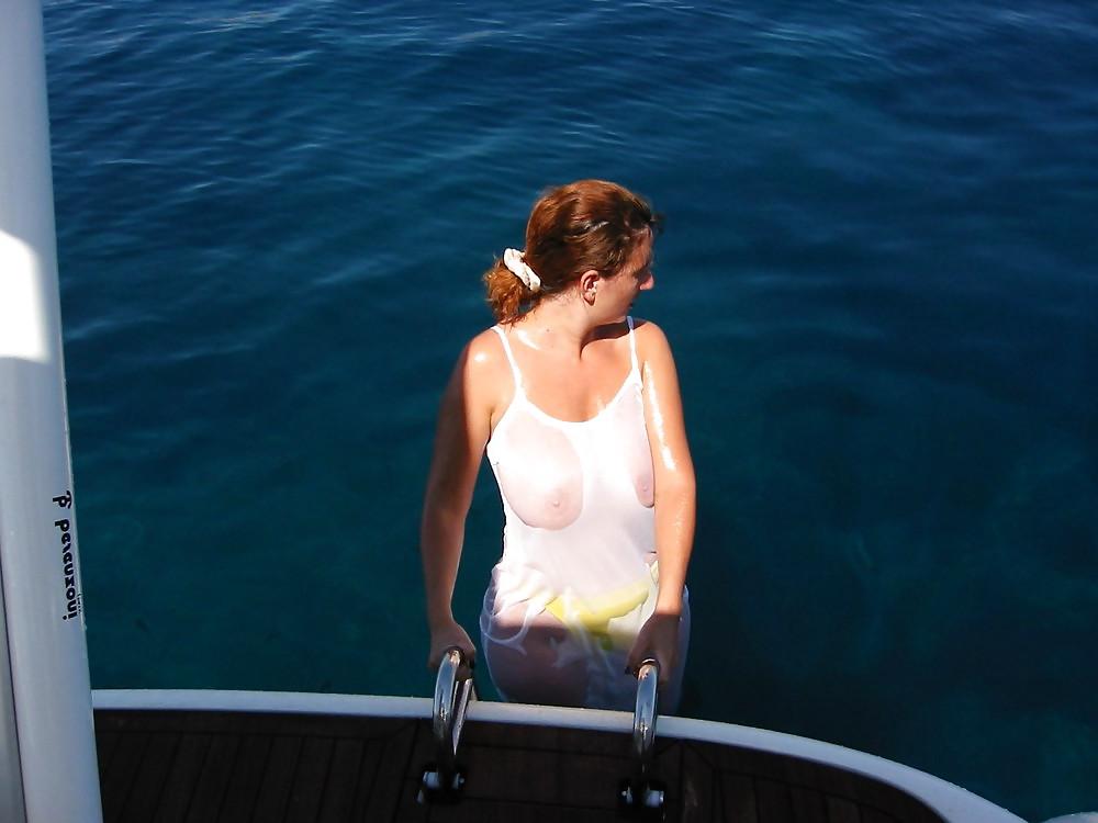 11P Sex on the boat