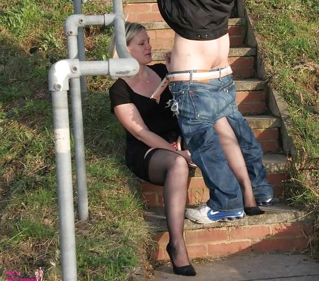 25P Wild Dogging Swinger Wife P1