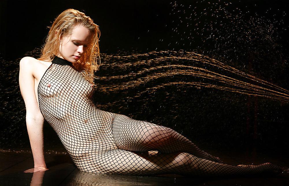 23P Fish Net Body Stocking