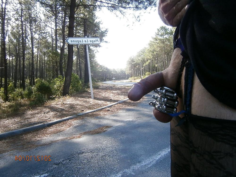 5P Outside public exhib flash cock dogging