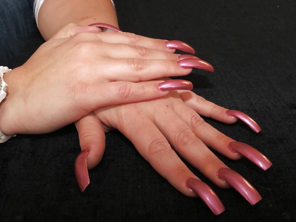 25P Nails, nails and more sexy nails...