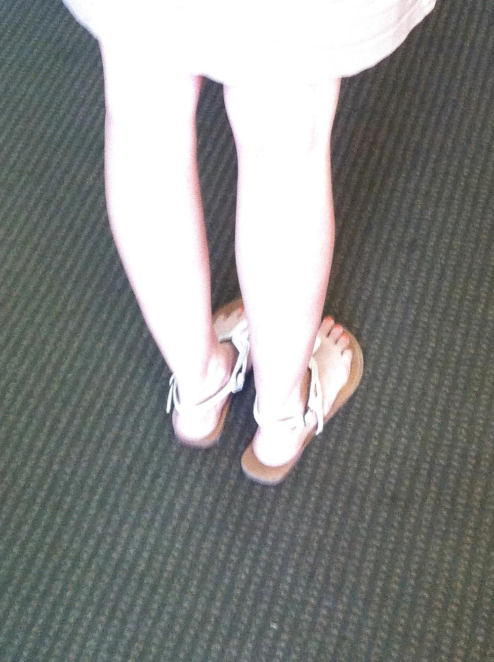 13P Candid Feet Pics