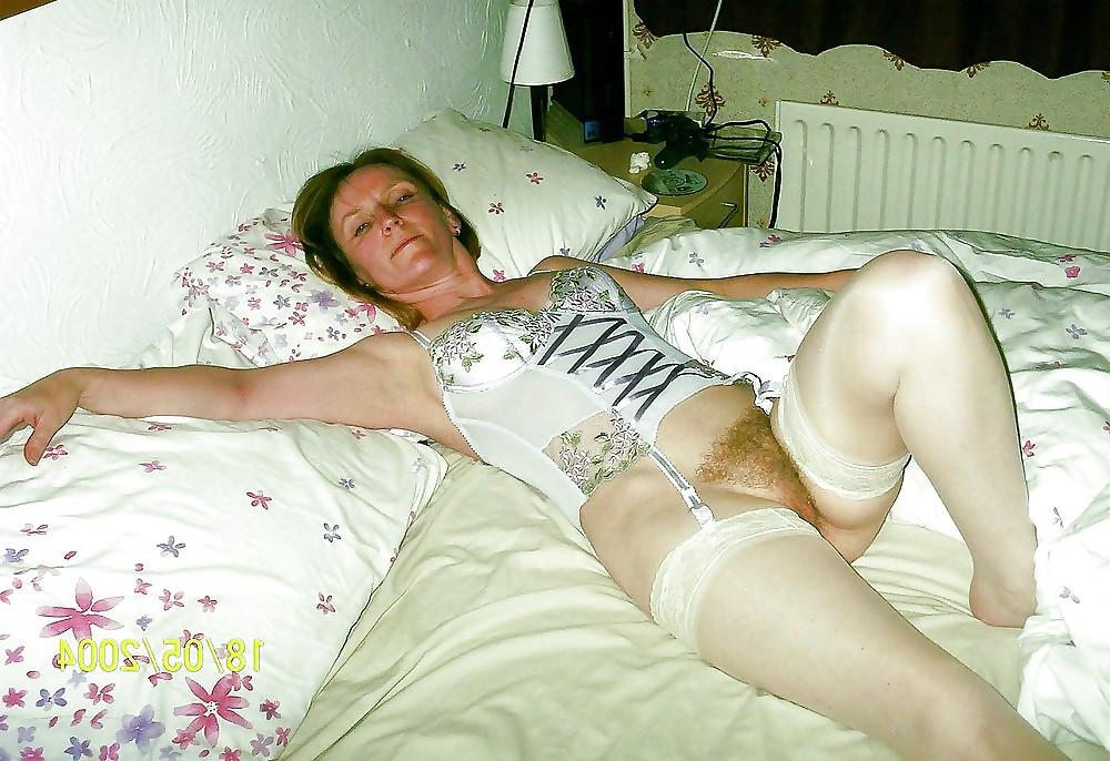 17P Singl Milfs at Home -27-