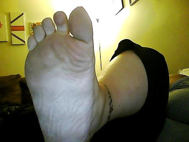 6P For the feet lovers :)