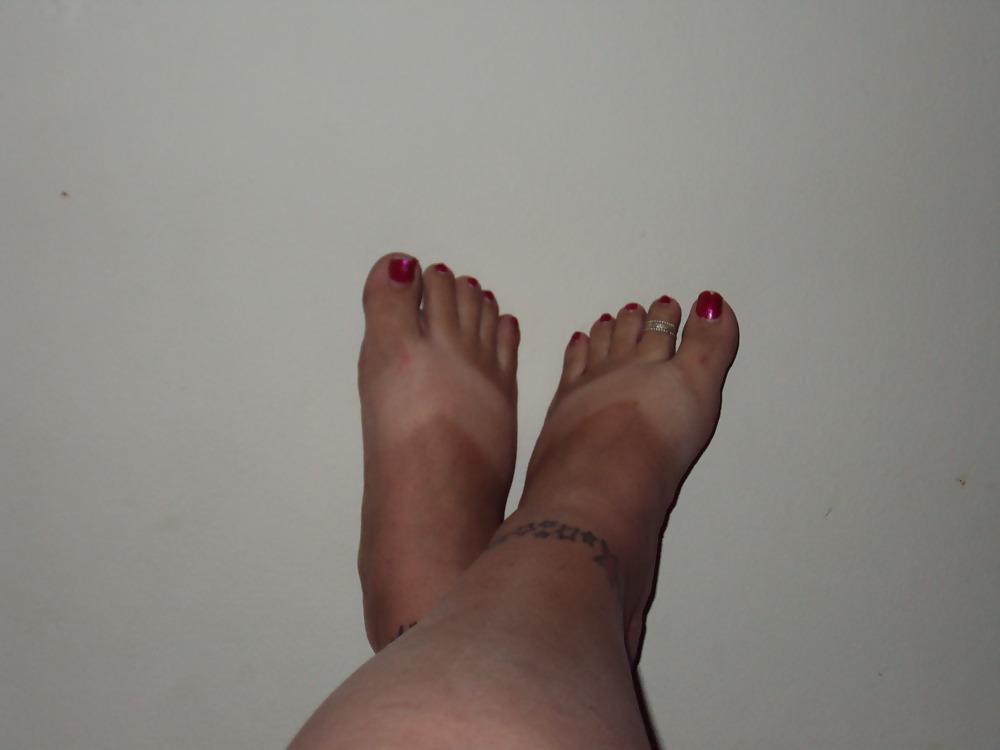 6P For the feet lovers :)
