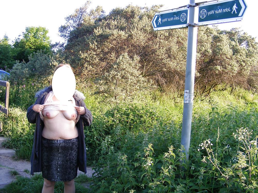 13P More dogging in carpark