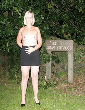 22P After Dark Girls dogging around the UK