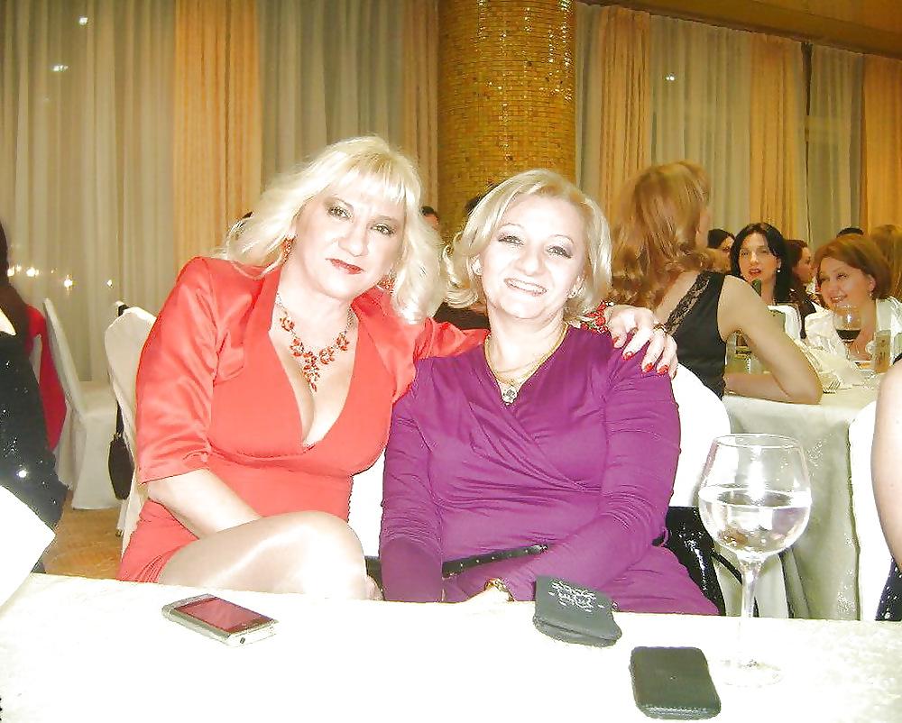 25P GMILF Grannys I'd Love to Fuck 5