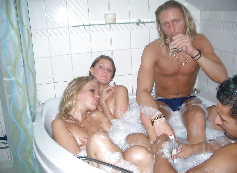 25P Swingers Party