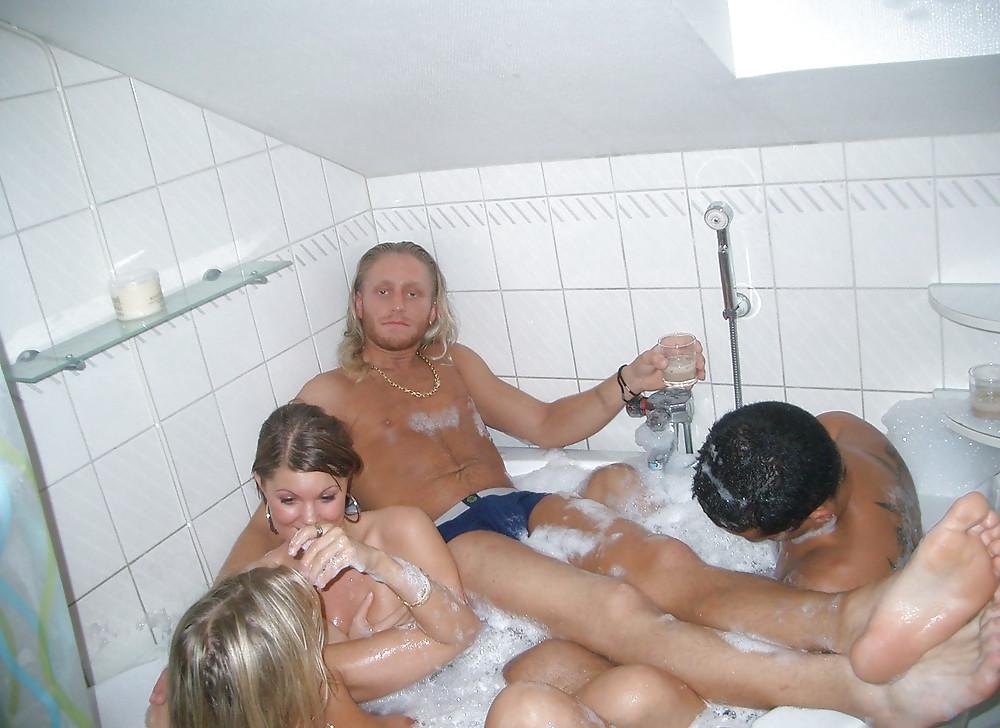 25P Swingers Party
