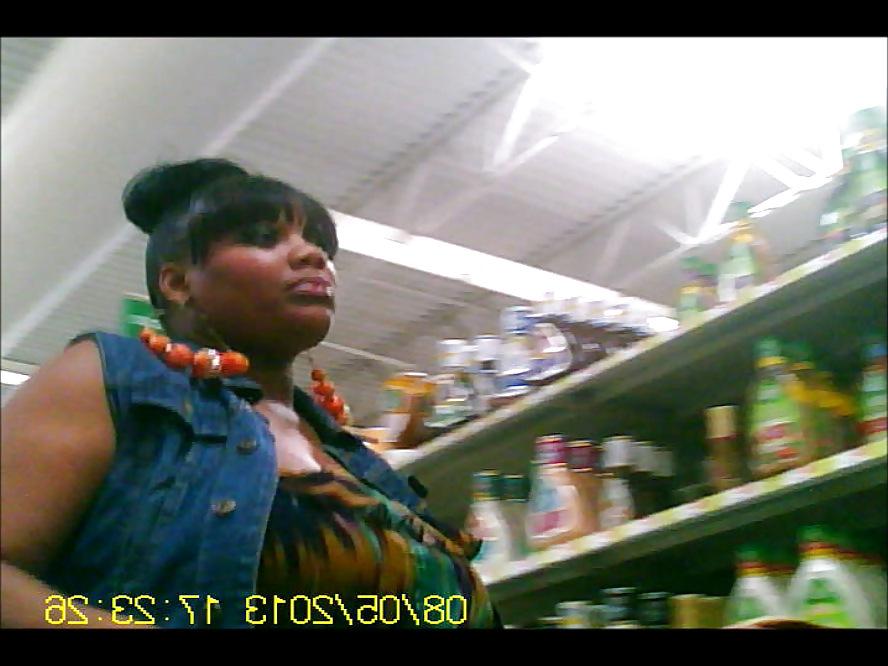 6P Black Diva Heavy Make-Up