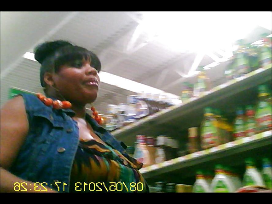 6P Black Diva Heavy Make-Up