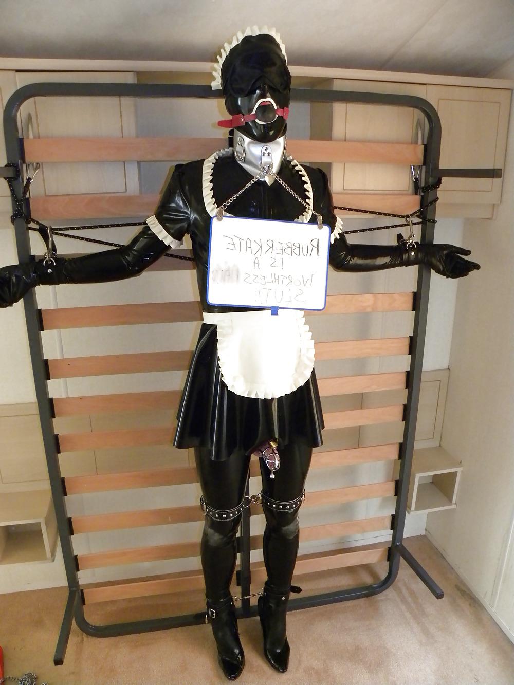 16P Latex Fun with Rubbermaid