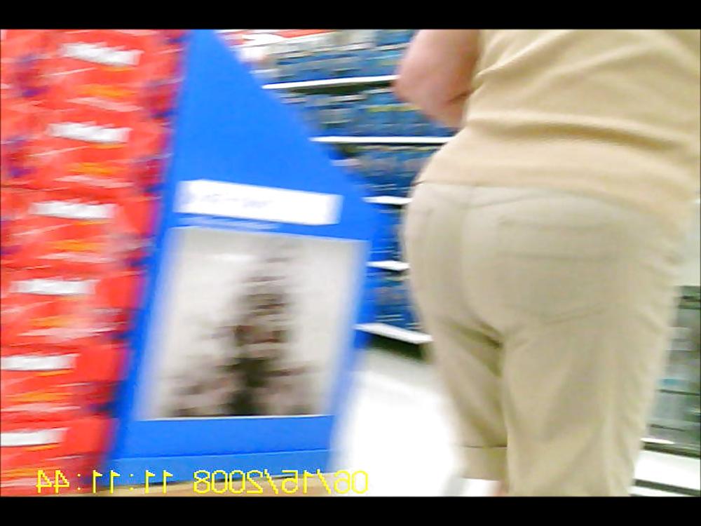 5P Juicy Granny Ass