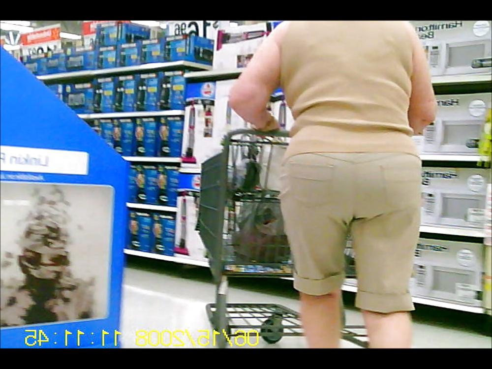 5P Juicy Granny Ass