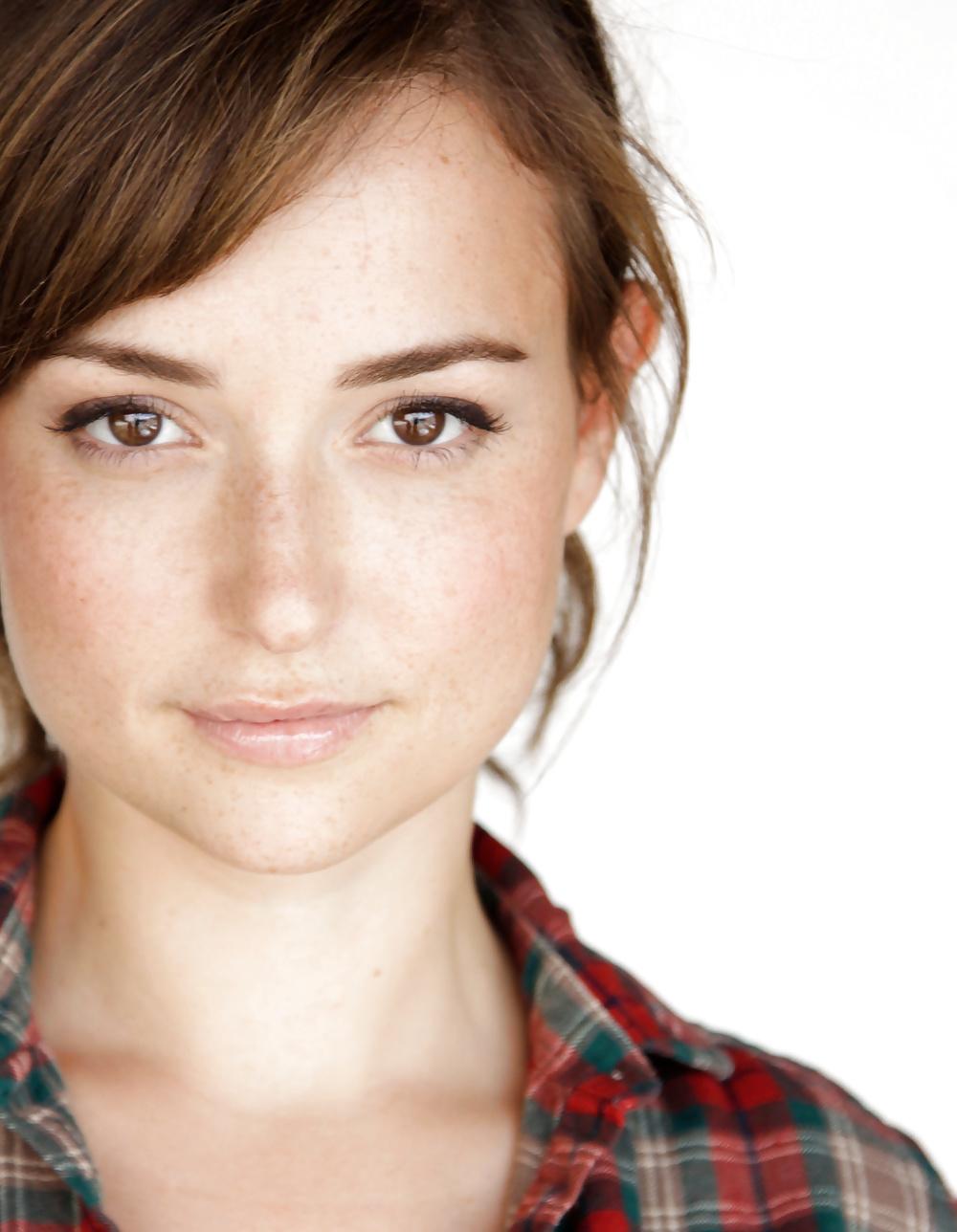 25P Lesser known celebs I want to fuck all night long