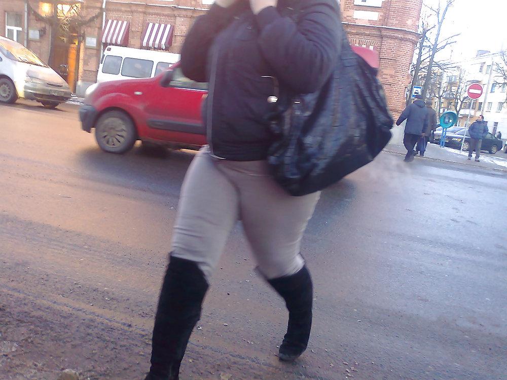 4P Candid Asses