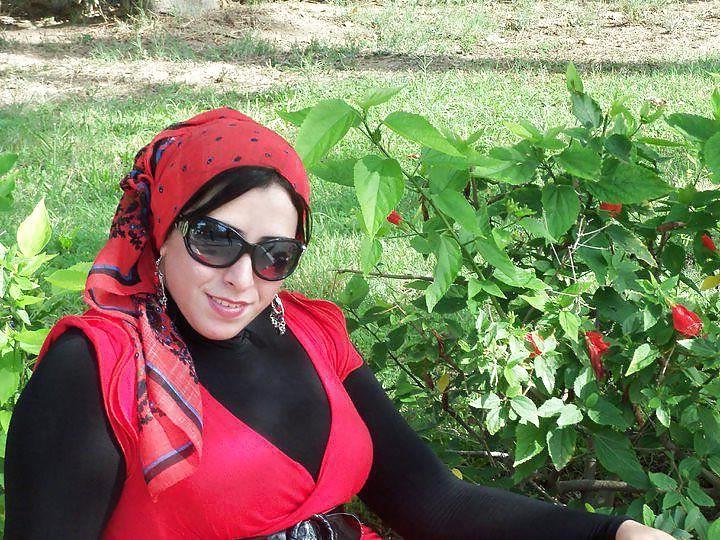 25P Arab...Hijab