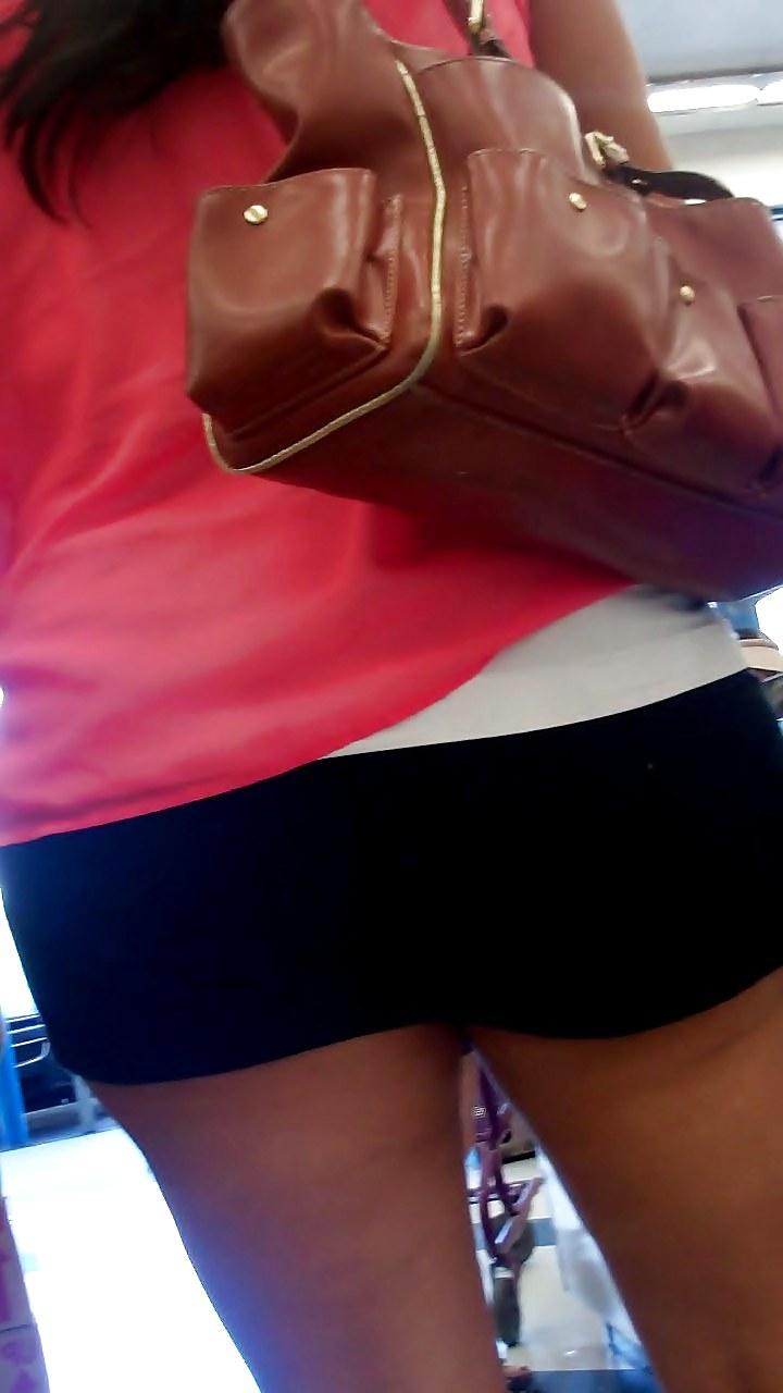 5P Nice Latina Ass