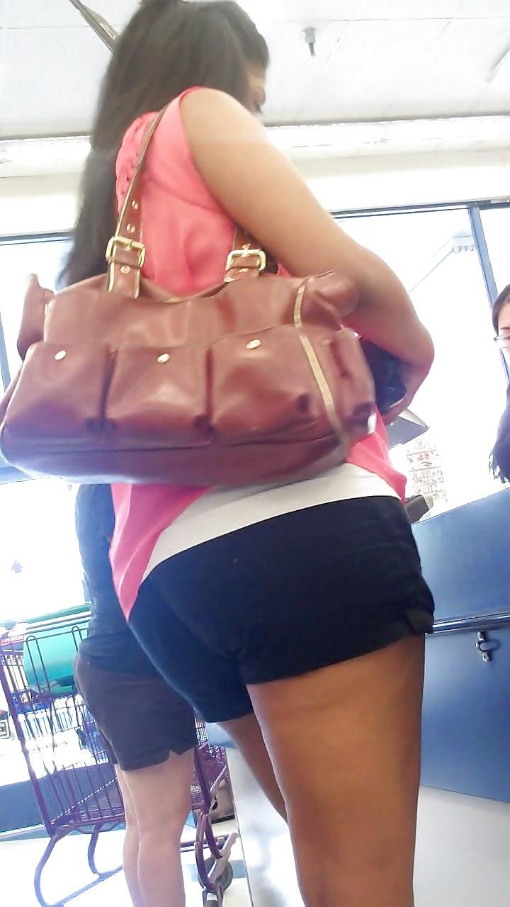 5P Nice Latina Ass