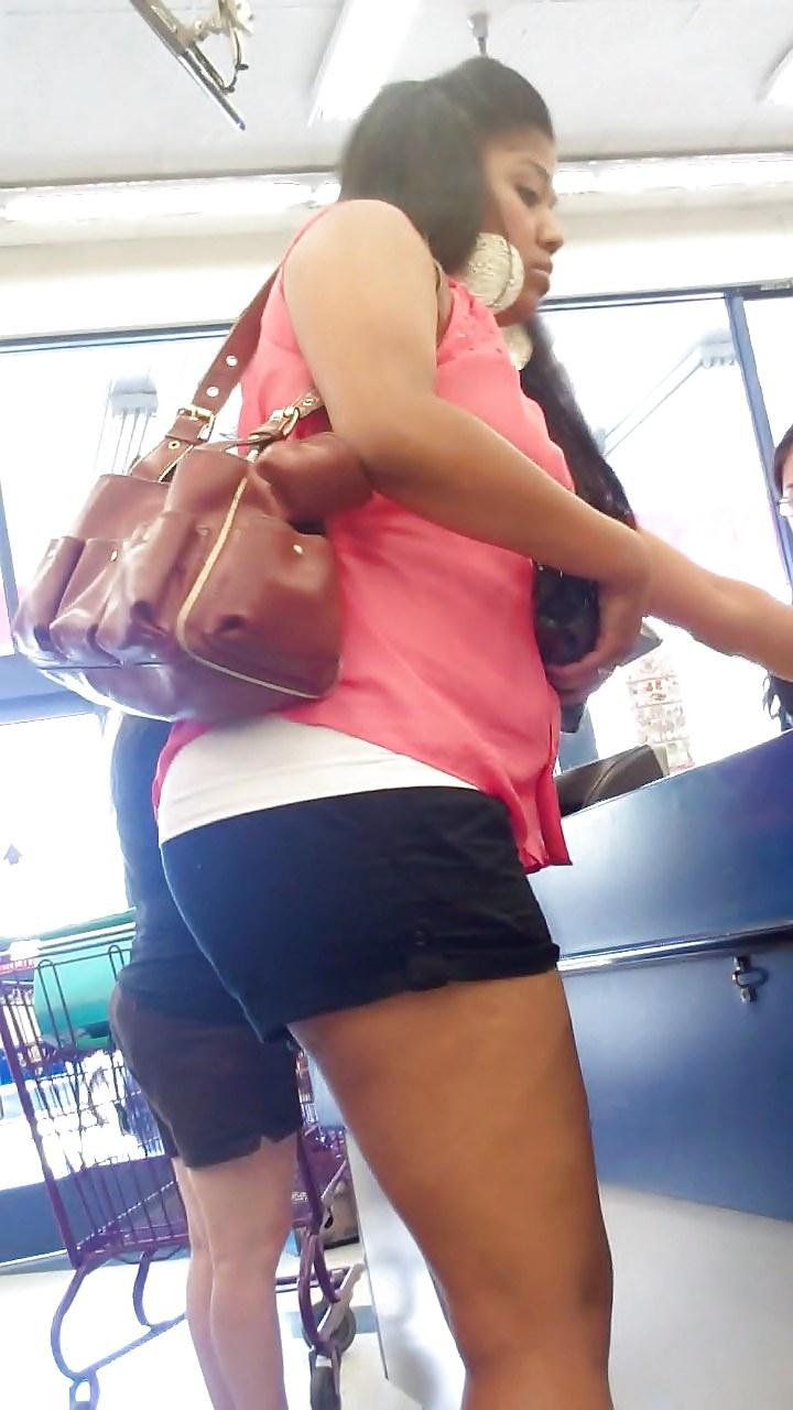 5P Nice Latina Ass