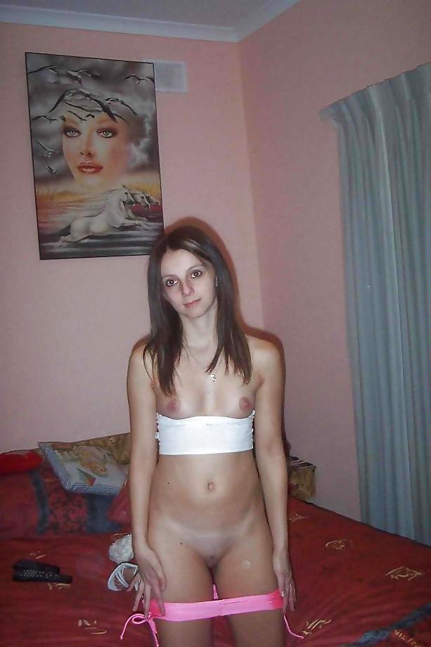 18P Singl Teens at Home -114-