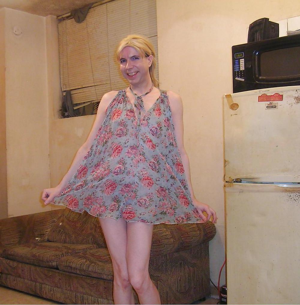 12P Tranny LILY ANNIE: baby doll