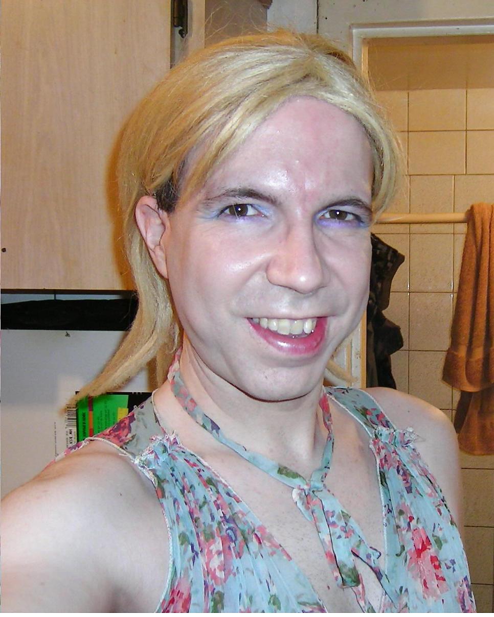12P Tranny LILY ANNIE: baby doll