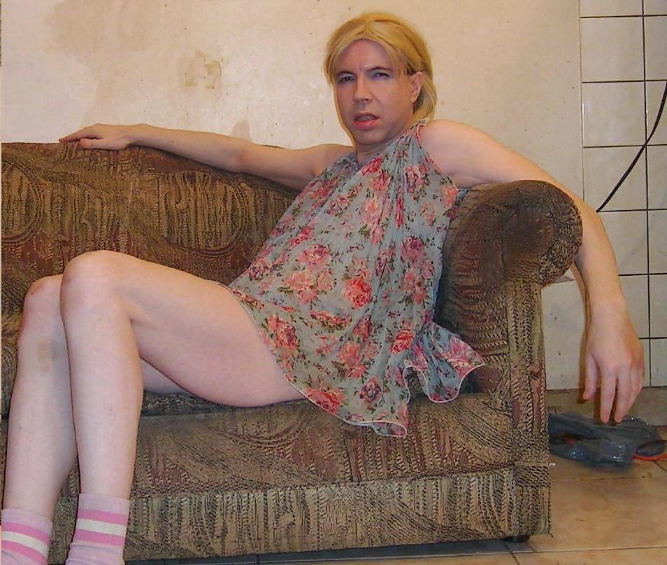 12P Tranny LILY ANNIE: baby doll