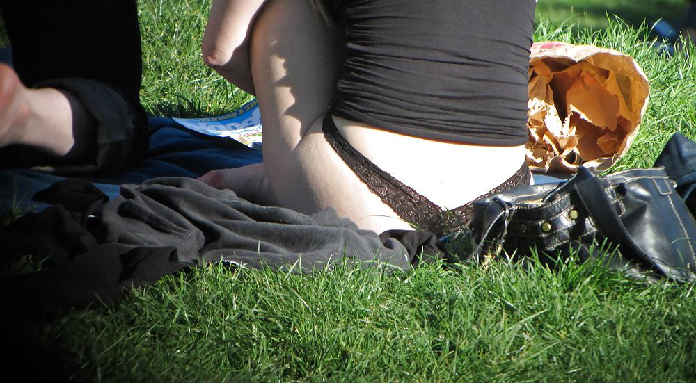 24P Lenceria en el parque