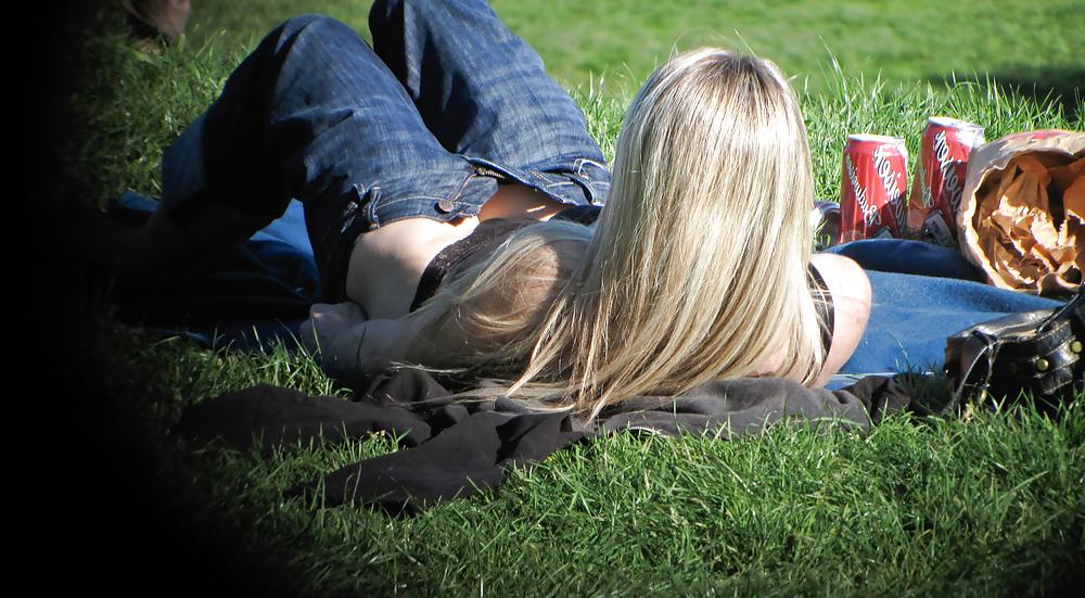 24P Lenceria en el parque