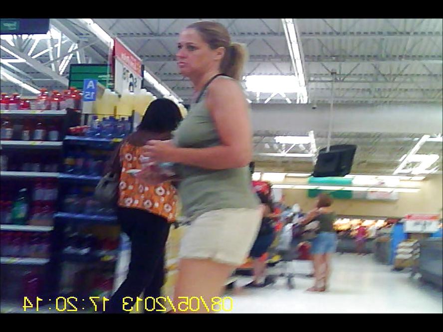 8P Plain Jane Wife I'd Ravage!