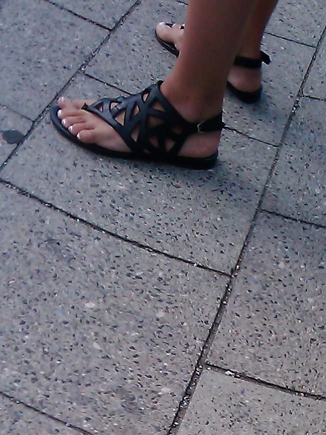 14P Feet of August 2012