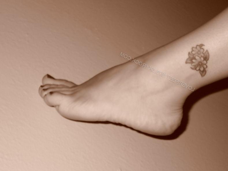 6P Loverfeet1979
