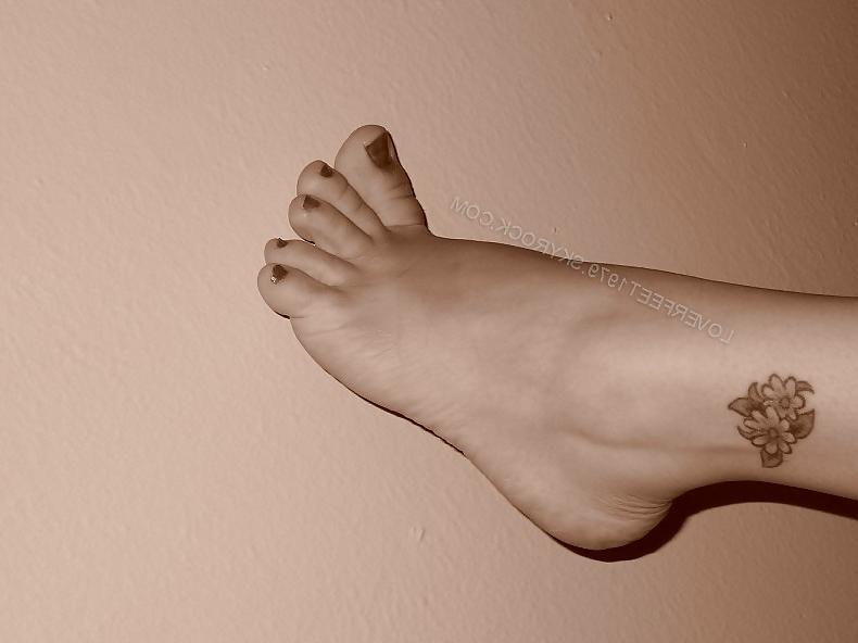 6P Loverfeet1979