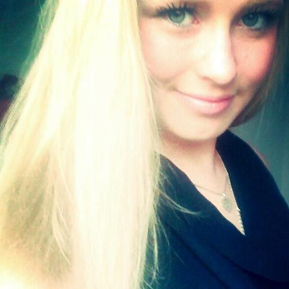 25P Dutch slut 1