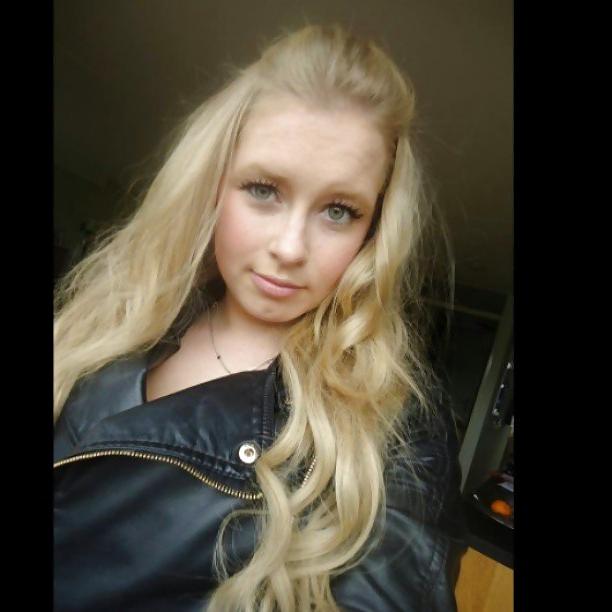 25P Dutch slut 1