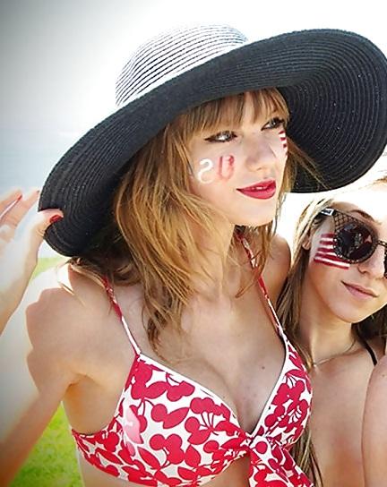 25P The Hot Taylor Swift
