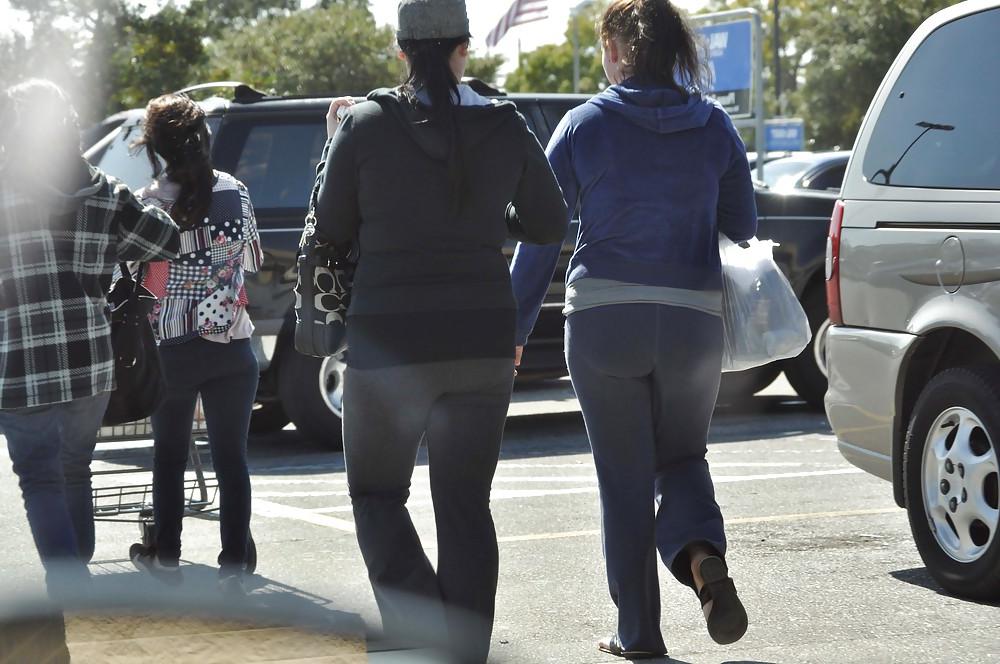 9P Chubby Ass in Yoga Pants