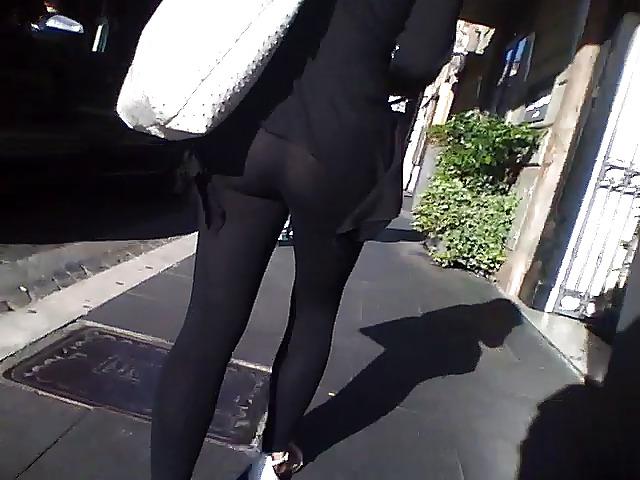 4P Screenshots - see through street leggings