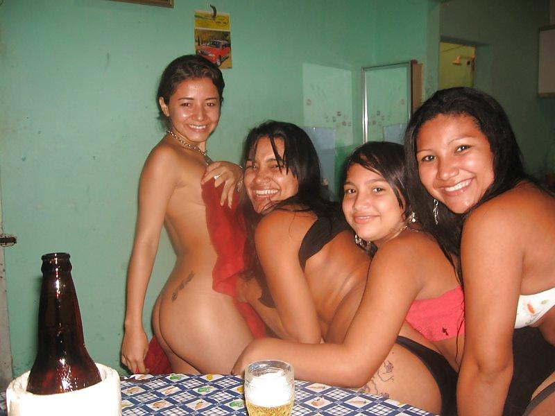 25P Girls from the favelas of Rio de Janeiro.(Personal Archive)1