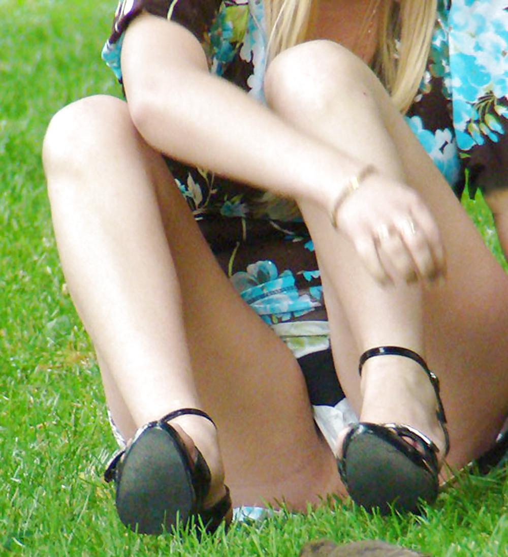 17P In The Streets 095 - Three Sexy Park Upskirts 