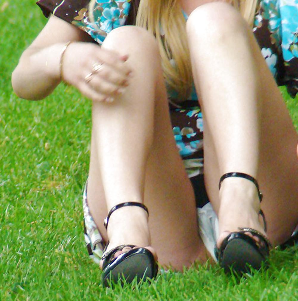 17P In The Streets 095 - Three Sexy Park Upskirts 