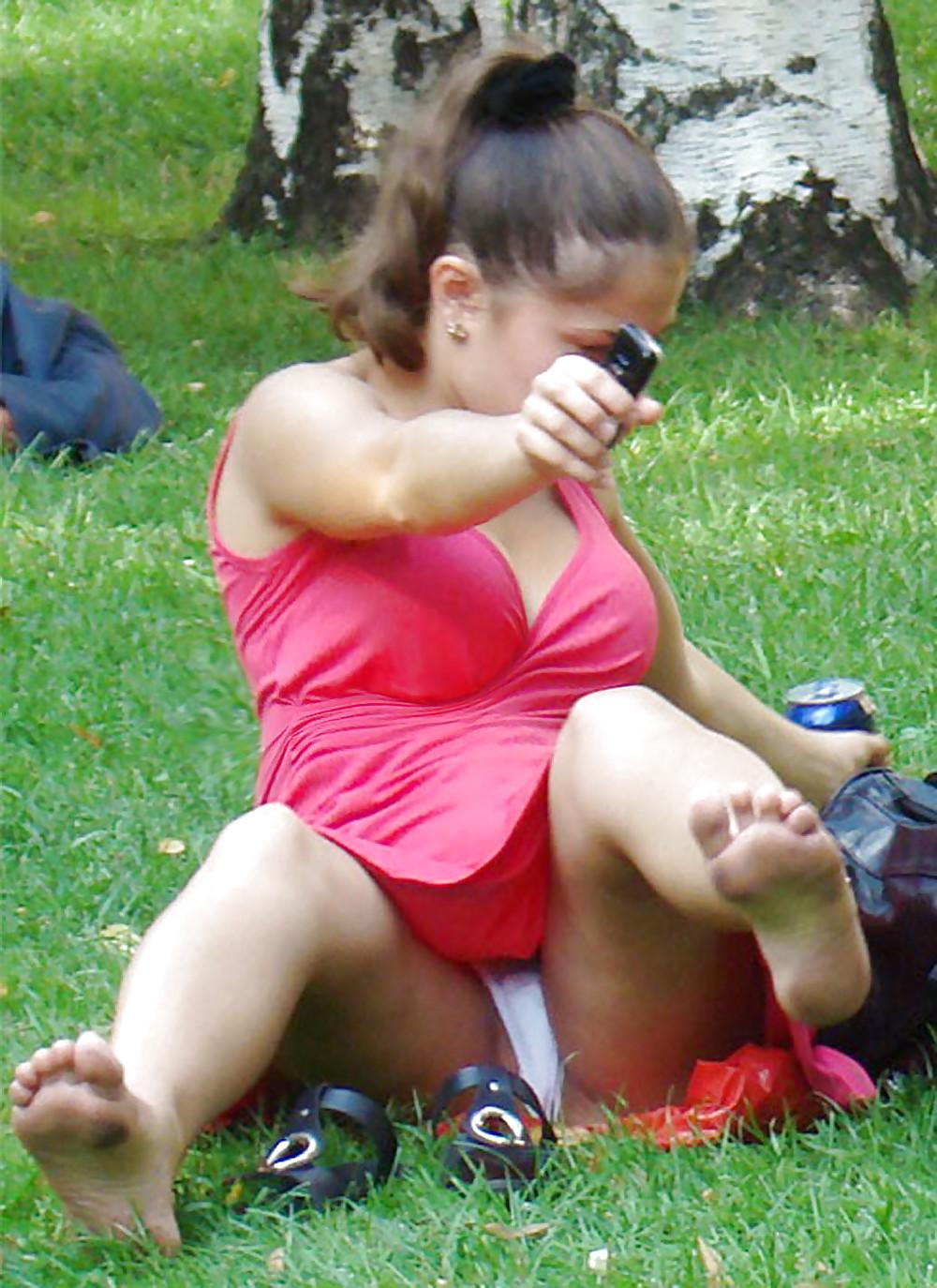 17P In The Streets 095 - Three Sexy Park Upskirts 