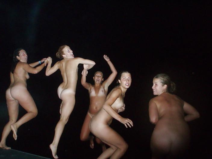 25P Besoffene party girls